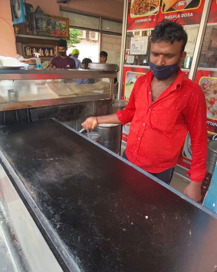 A dosa this big? You don't see that every day! 🔥