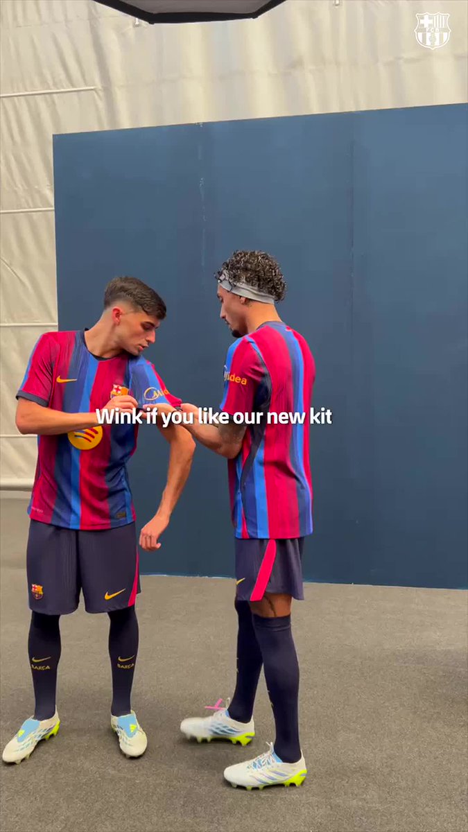 Wink if you like our new kit 😉