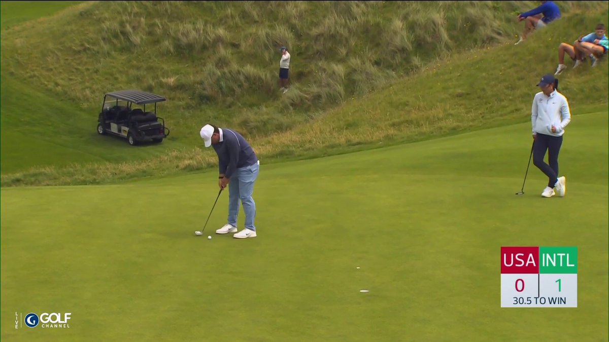 Josiah Gilbert buries a clutch putt to keep their match all square heading to the 18th 👏