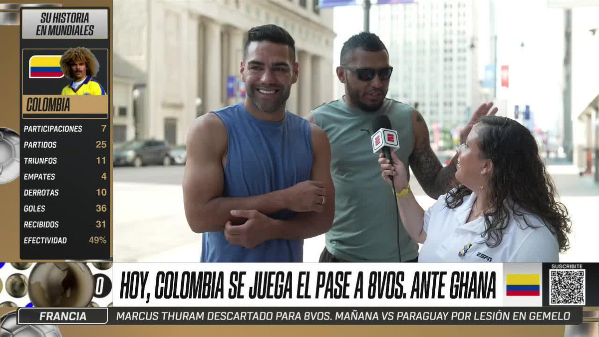 Preguntan desde estudia cuánto van a correr, Radamel dice 15 kilómetros y Carlos Valdés se ríe, esperaba correr 5 como mucho. Detalle simple que refleja la abismal diferencia entre un jugador profesional y una persona del común (ex deportista además).