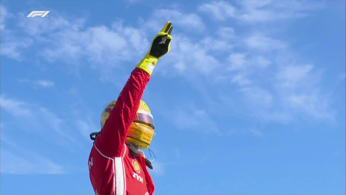 ¡¡SIR LEWIS ESTÁ EN SU CASA!! Lewis Hamilton voló y se quedó con la pole position en la Qualy Sprint de Silverstone. 📺 #BritishGP | Toda la temporada de #F1 por #DisneyPlus Plan Premium