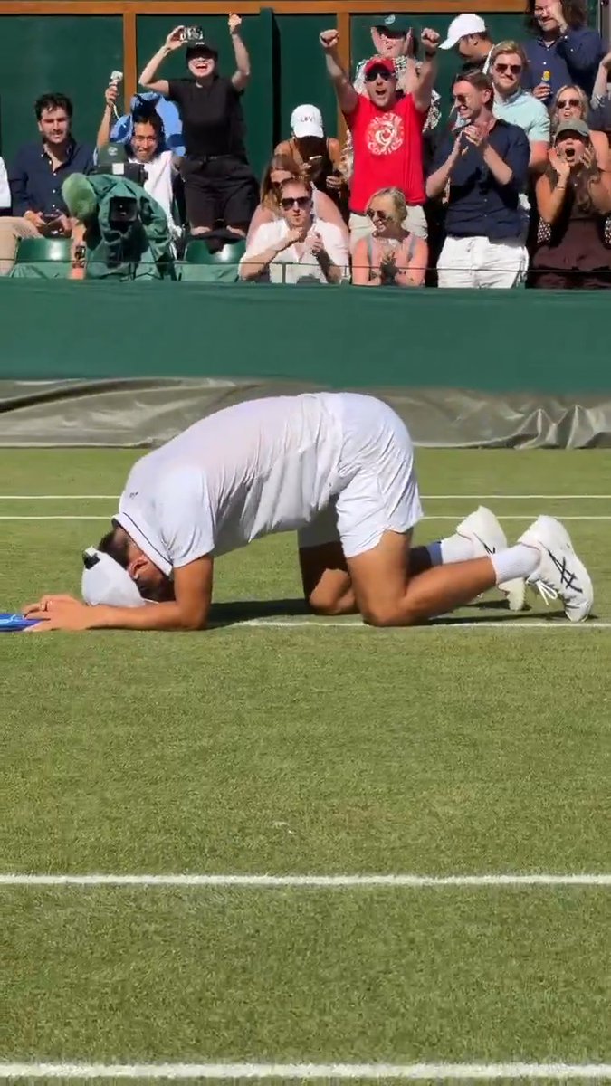Shintaro Mochizuki continues to shine! Look what it means to reach the fourth round for the first time 🙌 #Wimbledon