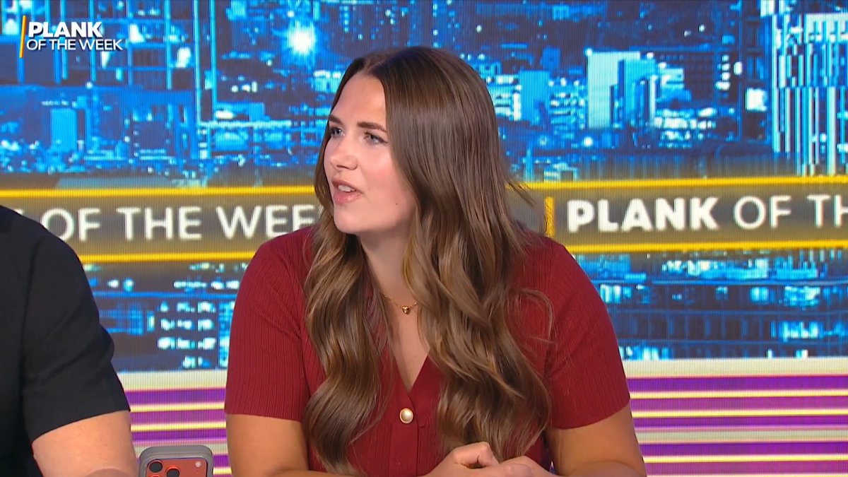 The Green Party has refused to use the term 'woman' in the group's new menstrual leave policy proposal. Chloe Dobbs: "They still don't know what a woman is!" PLANK OF THE WEEK: Kevin O'Sullivan Samara Gill Chloe Dobbs Adam Brooks AKA EssexPR 🇬🇧 Alex Dyke