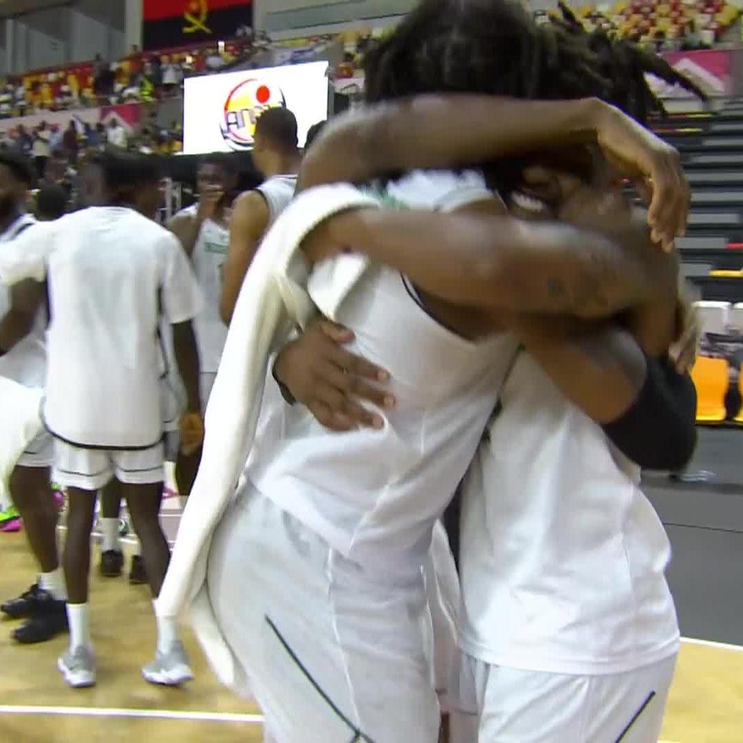 CHIMEZIE METU WINS IT FOR NIGERIAAAAAAAAAAAA!!! 🇳🇬🐅 #FIBAWC