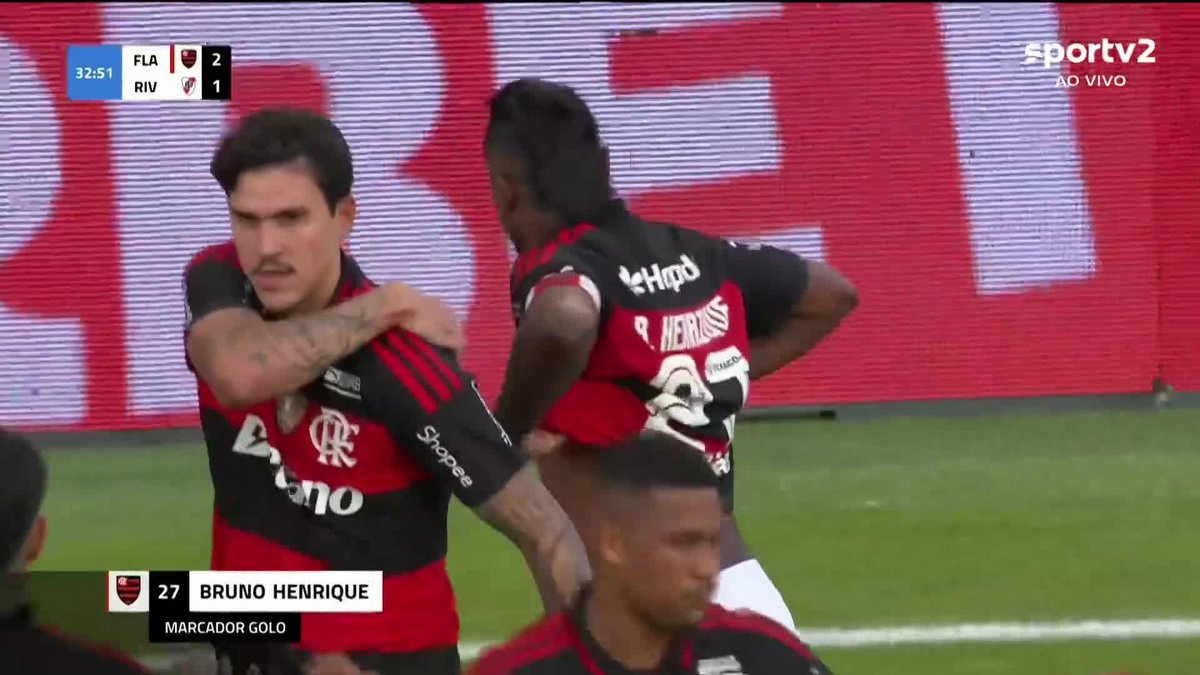 O GOLAÇO DE BRUNO HENRIQUE IQUE IQUE IQUE