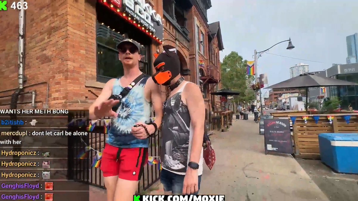 Streamer Moxie accidentally records a man walking his gimp, leading to an awkward confrontation "You're recording people without their consent?"