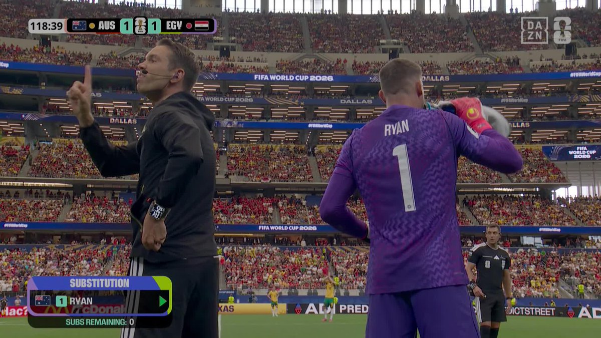 En su cabeza, sonaba espectacular 🥲 Australia cambió de portero y metió a Matt Ryan para los penaltis... pero no paró ninguno y Egipto clasificó para octavos de final 👀 #DAZNMundial #FIFAWorldCup