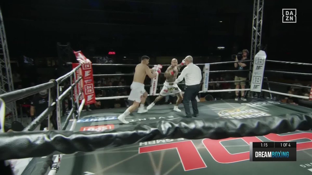 OMG WHAT A FINISH IN ROUND ONE 🤯 #ScullCastillo | Live now on DAZN ▪️