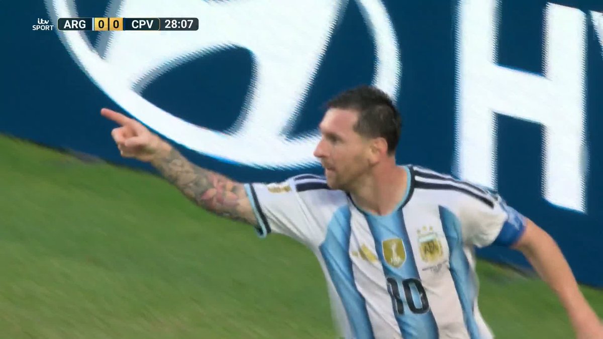 What a pass by Lisandro Martinez to Lionel Messi who scores Argentina’s first goal vs Cape Verde 🤯 🇦🇷 via ITV Football