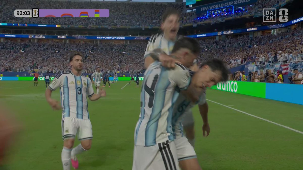 ¡LISANDRO MARTÍNEZ MANTIENE VIVO EL SUEÑO DE REPETIR CORONA! 🇦🇷 Argentina marcó nada más arrancar la prórroga 💥 #DAZNMundial #FIFAWorldCup