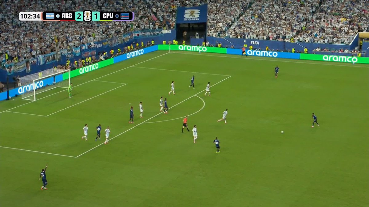 🇦🇷 2-2 🇨🇻 Have you ever seen the likes, Lopes Cabral has pulled Cape Verde level again with an absolute worldie as the Blue Sharks continue to shock the world. Watch all 104 games from the #FIFAWorldCup on RTÉ