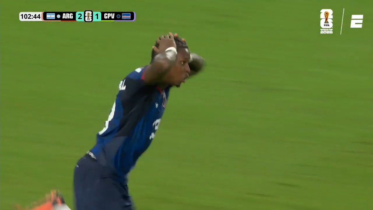 ¡¡IMPRESIONANTE GOLAZO!! LOPES CABRAL LA COLGÓ DEL ÁNGULO Y MARCÓ EL 2-2 DE CABO VERDE VS. ARGENTINA. ¡QUÉ PRÓRROGA! ⚽ #ESPNMundial 📺 Mirá los mejores partidos de la #FIFAWorldCup por ESPN, en el Plan Premium de #DisneyPlus