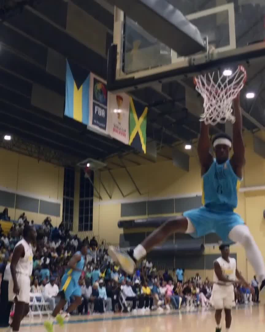 🇧🇸 VJ Edgecombe DUNK SHOW 🤯 #FIBAWC x #StepItUp