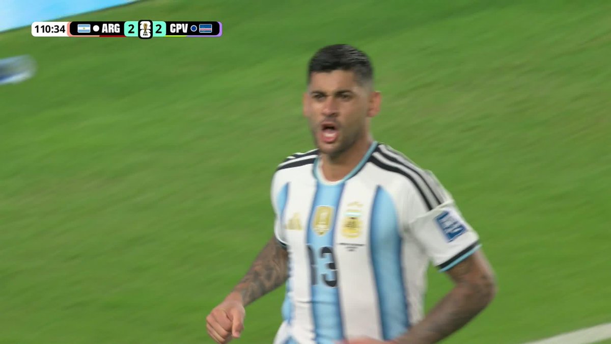 ARGENTINA GO UP AGAIN!! Messi's corner finds the head of Romero, 3-2 Argentina #FIFAWorldCup