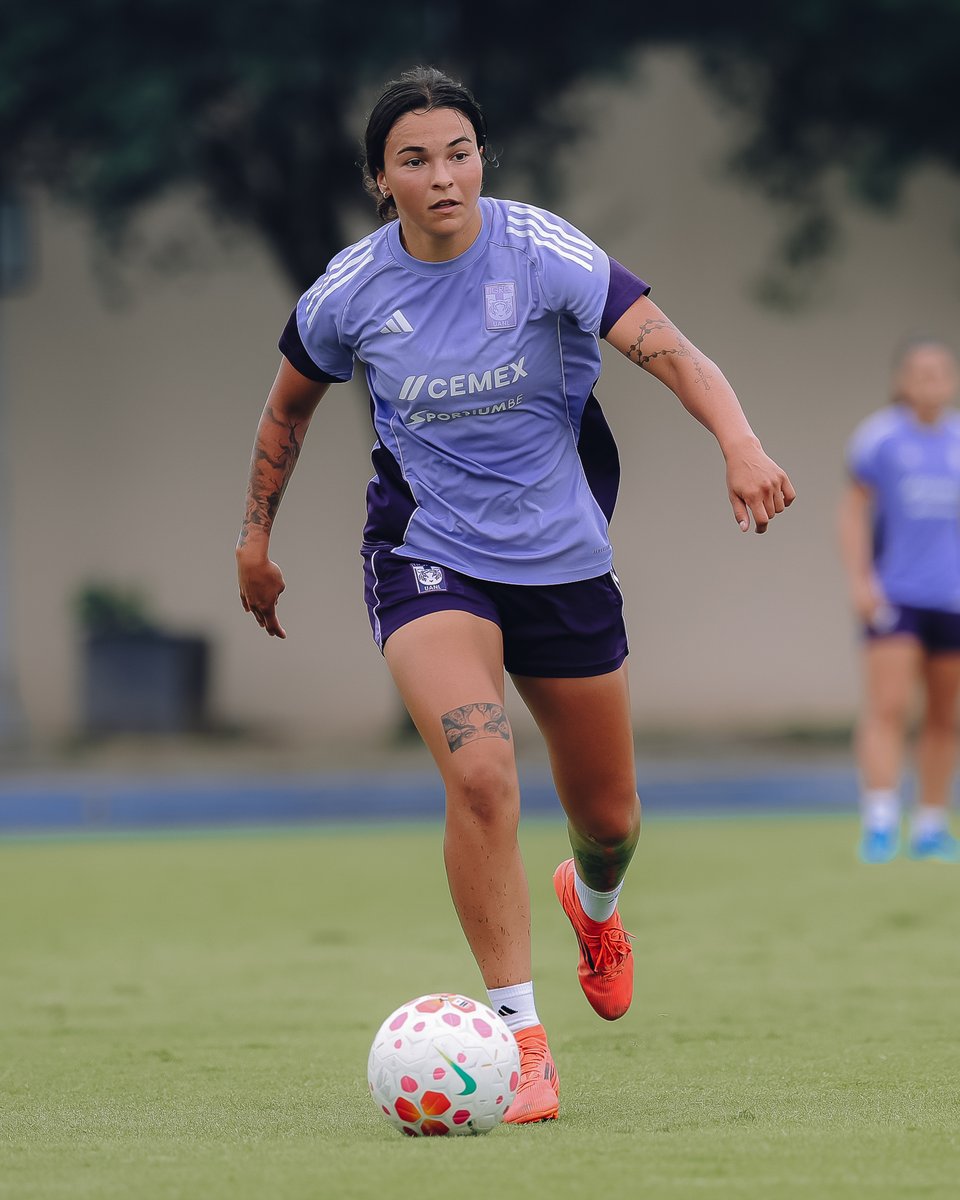 🐯💛 ¡Primer entreno en cancha oficialmente como Amazona! ¡Venga, 'Talia'!