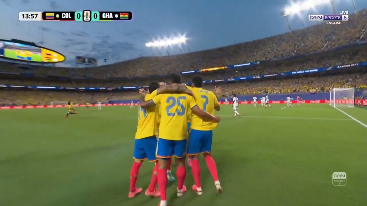 🔔🔔🔔 المنتخب الكولومبي يحرز الهدف الأول أمام نظيره الغاني، جون ارياس 🌟🇨🇴