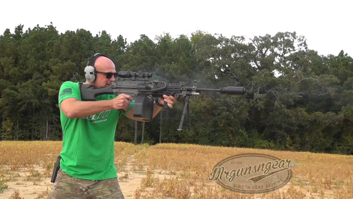 Every full auto Friday we remember America before 1986 when all Americans could purchase new production fully automatic weapons at any local gun store without any significant hassle or exorbitant pricing. We shouldn’t just oppose new gun “laws,” we should also push for the removal of draconian limitations on the freedom of all Americans to exercise their right to self defense in any manner they see fit 🇺🇸 📸: FN M249 SAW sending 5.56 rounds from Firearms Depot downrange wearing a B&T flow through silencer, Midwest Industries handguard, Surefire Scout light, and Primary Arms PLx 1-8x FFP scope 👊🏽 #FullAutoFriday #FN #M249 #OpenBolt #BeltFed #BandT #1986 #FAF #Friday #Surefire #silencer #MidwestIndustries #ACSS
