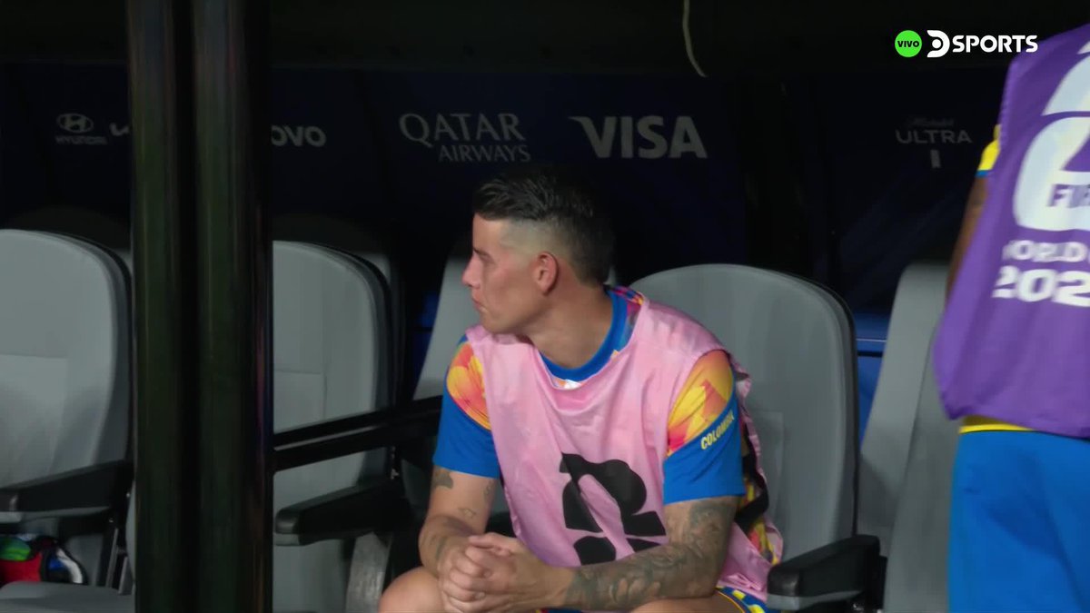 Lo sacaron a James Rodríguez en el entretiempo del partido de Colombia. ‼️🇨🇴 ¿Opiniones? ⁉️