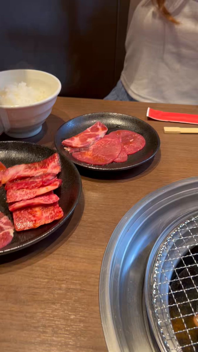 My American brothers and sisters, I treated myself to some yakiniku with my X earnings! 🥩🇯🇵 It’s all thanks to you. Thank you so much for all your support!