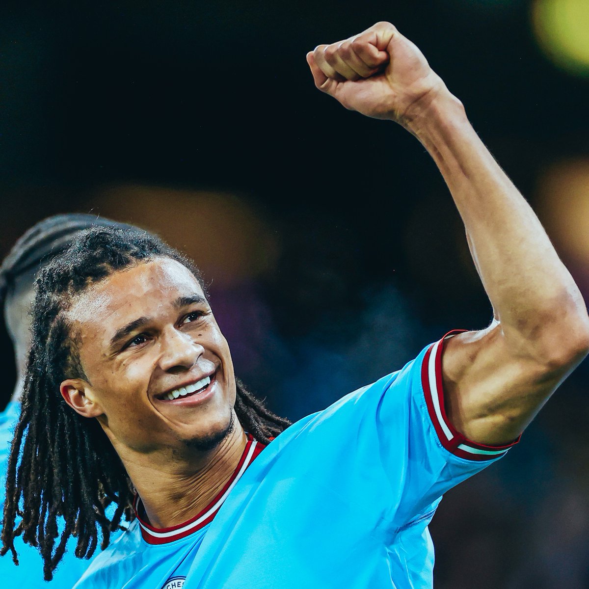 🚨Yeni futbolcumuz Nathan Ake’nin Arsenal’e karşı attığı plase gol.