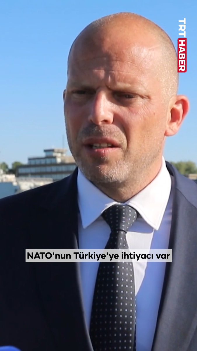 Belçika Savunma Bakanı Francken, Ankara'da düzenlenecek NATO Zirvesi'ni değerlendirdi: 📌"Türkiye çok önemli bir müttefik. NATO ittifakı içinde önemli yere sahip bir ülke." 📌"NATO'nun Türkiye'ye ihtiyacı var. Türkiye'nin teknolojisinden öğreneceğimiz çok şey var."