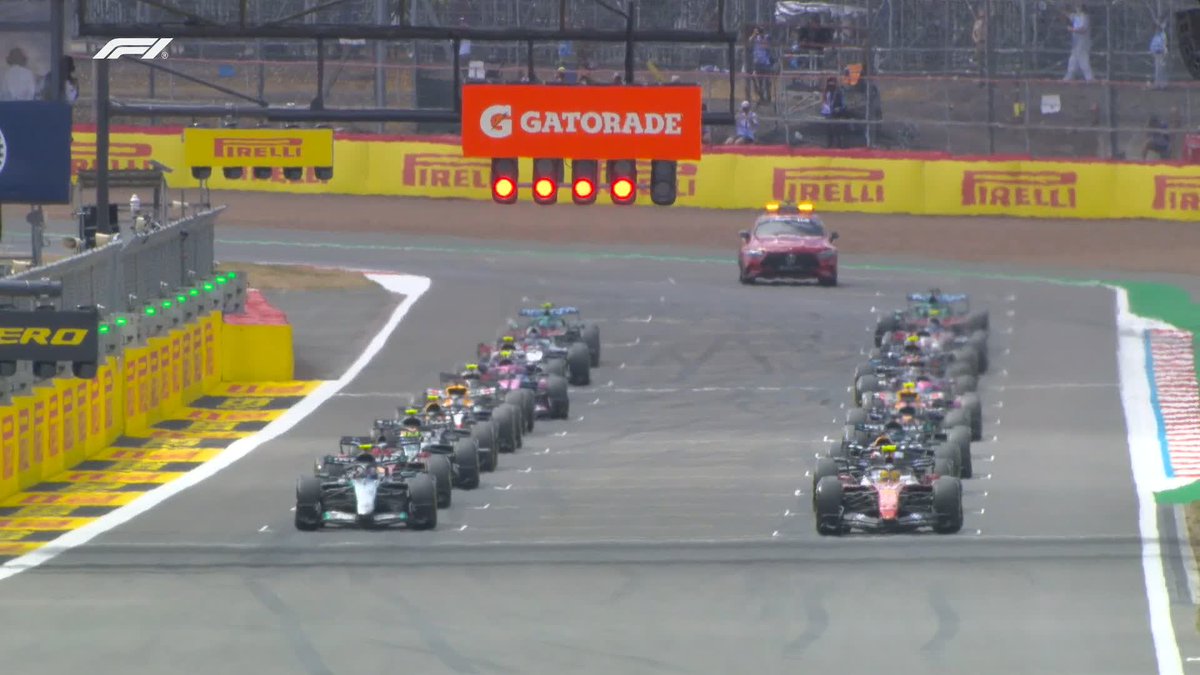 Lights out in #F1Sprint!! Watch the race start ๐ฅ #F1 #BritishGP