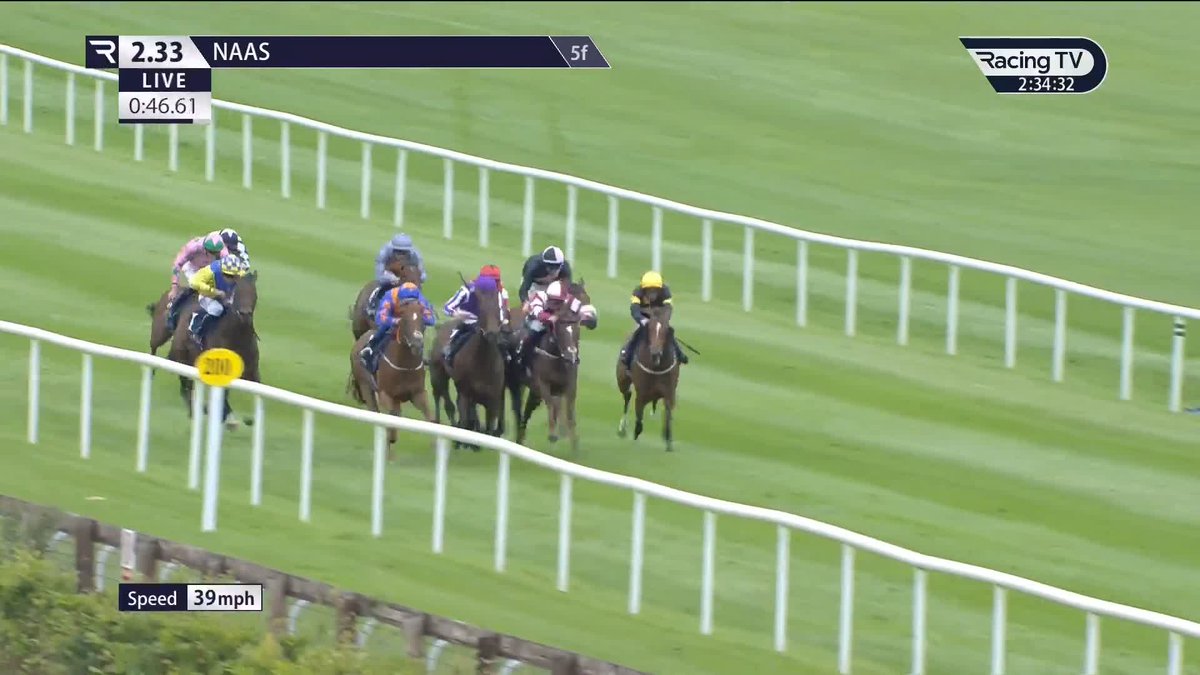 𝐂𝐚𝐫𝐫𝐲 𝐓𝐡𝐞 𝐅𝐥𝐚𝐠 lands Listed honours in the Coolmore Blackbeard Tipperary Stakes Naas Racecourse Ballydoyle Racing's inmate did not fire in the Norfolk Stakes, but this was much more like it 👊
