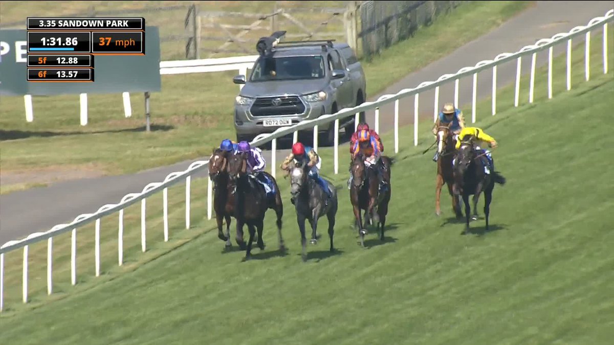 Oh he's very, very good! CONSTITUTION RIVER takes the Coral-Eclipse in facile fashion 😍