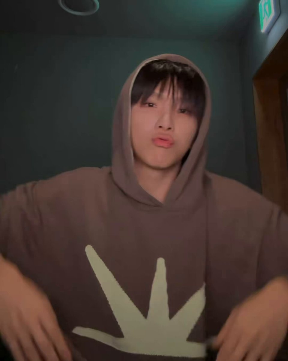 운학이 (8차시도) 지지이지 챌린지 왓.땅!!!!!!!!!!♡♡