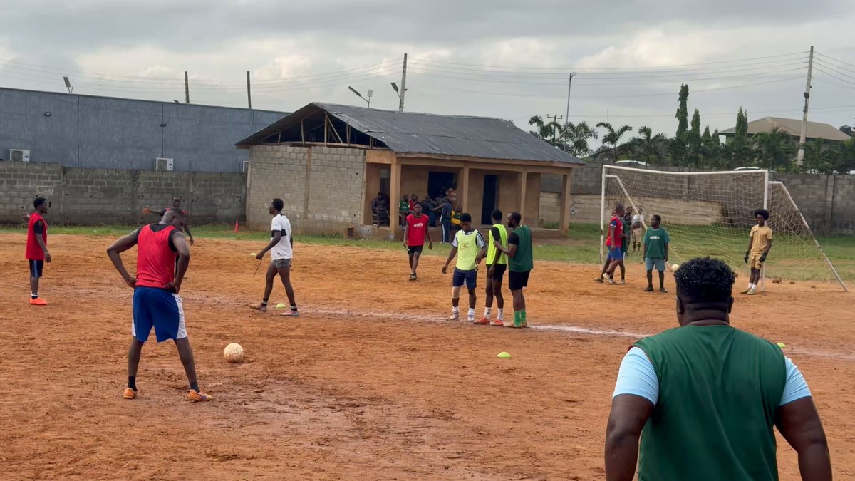 We are playing league and I scored this free kick this morning👀😱🔥🔥 Is this own goal or my goal? My name is on the score board sha