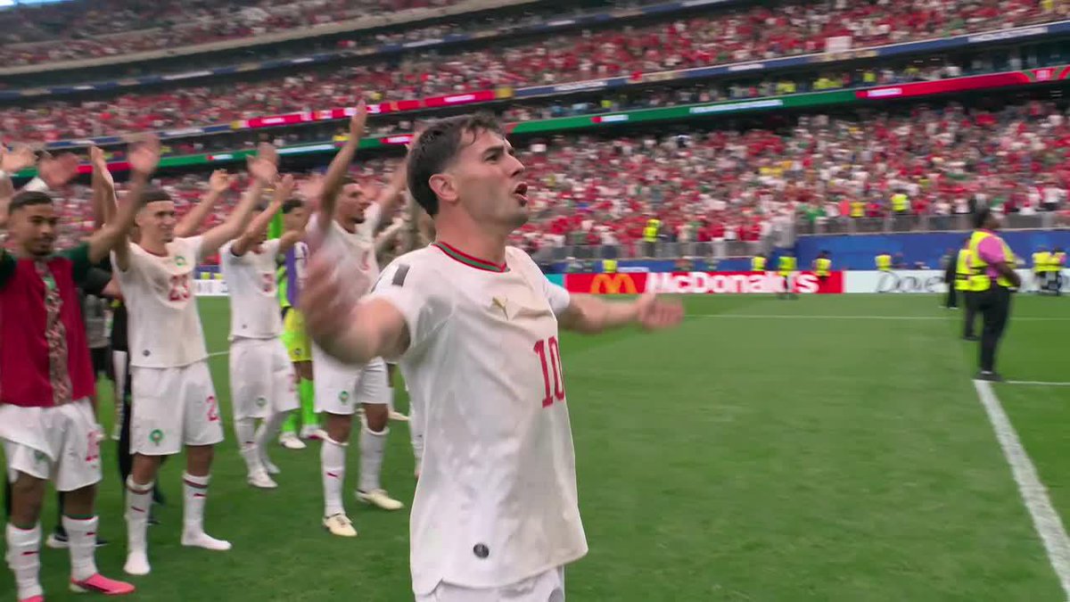 BRAHIM DÍAZ, el encargado de los festejos de Marruecos tras concretar el pase a los cuartos de final de la Copa del Mundo. ¡TOP! ⚽ #ESPNMundial 📺 Mirá los mejores partidos de la #FIFAWorldCup por ESPN, en el Plan Premium de #DisneyPlus