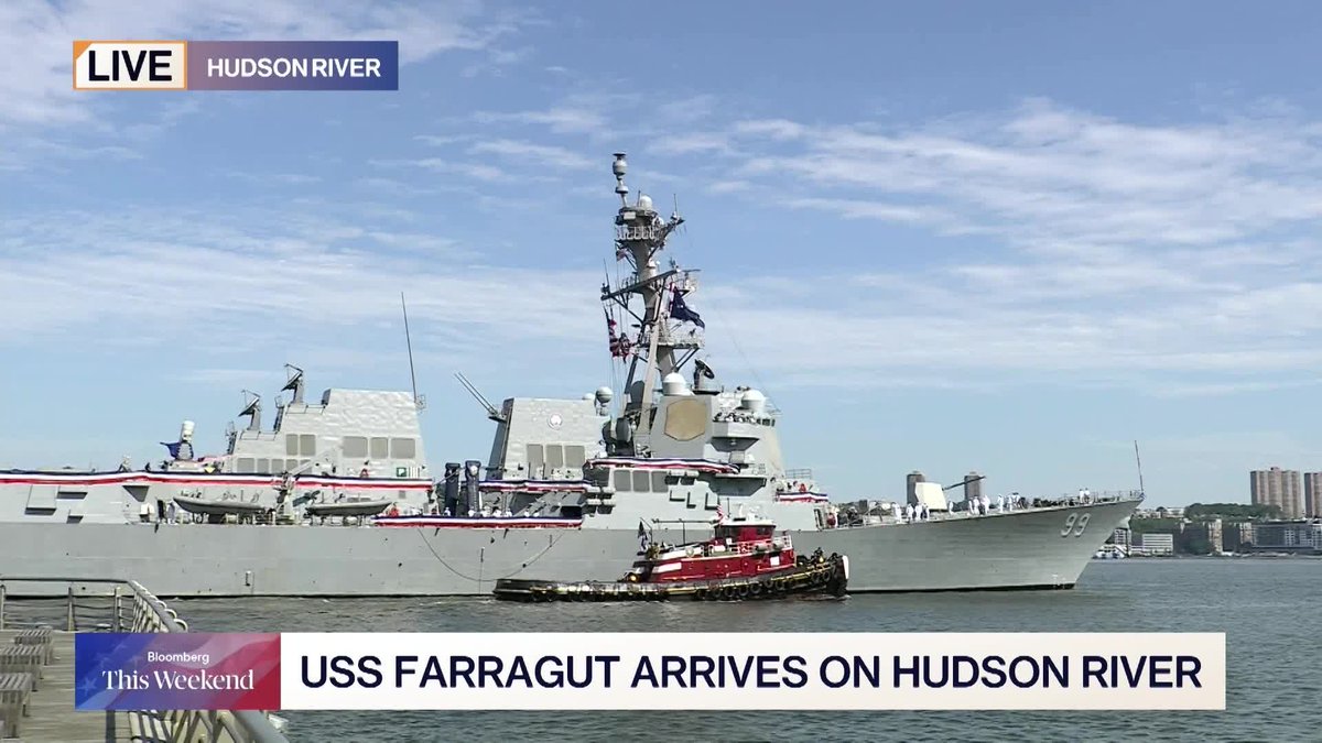Say hello to the USS Farragut! Sailors on board the destroyer carrying @secnav wave to @eenaruffini and David Gura during the International Naval Review 250.