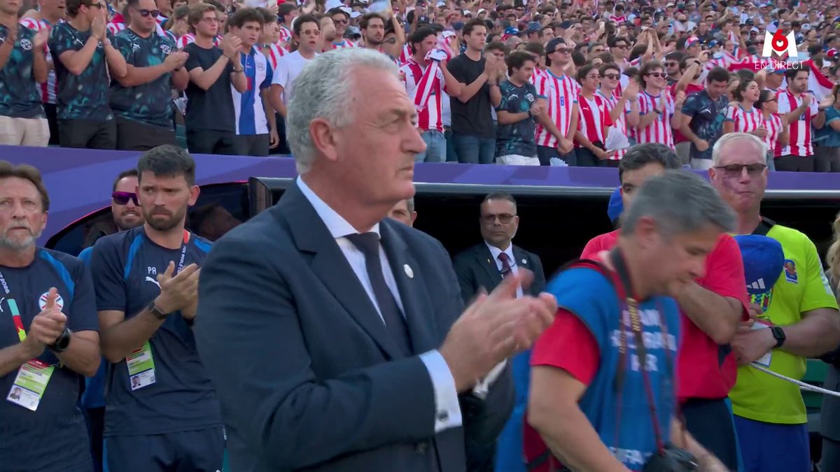 La Marseillaise fait trembler le Stade de Philadelphie avant ce huitième de finale : les Bleus sont lancés ! Suivez le match sur M6 et M6+ #CDM2026 #FIFAWorldCup #PARFRA