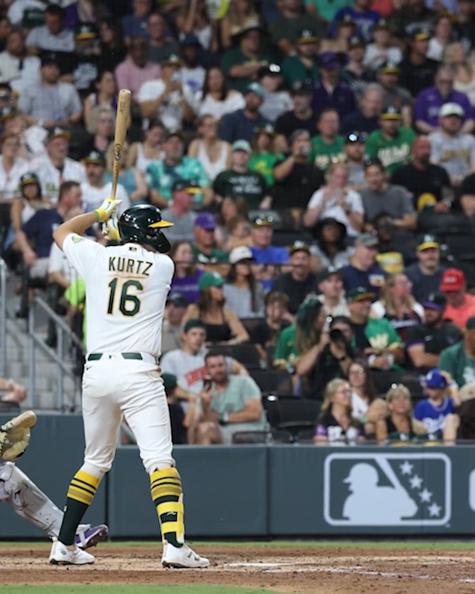 "What I'm saying with Nick is I think we have Aaron Judge-plus On-Base, I think we have Jeff Bagwell, I think we have Frank Thomas..." Joey Votto talks about the greatness he sees in Nick Kurtz 😳