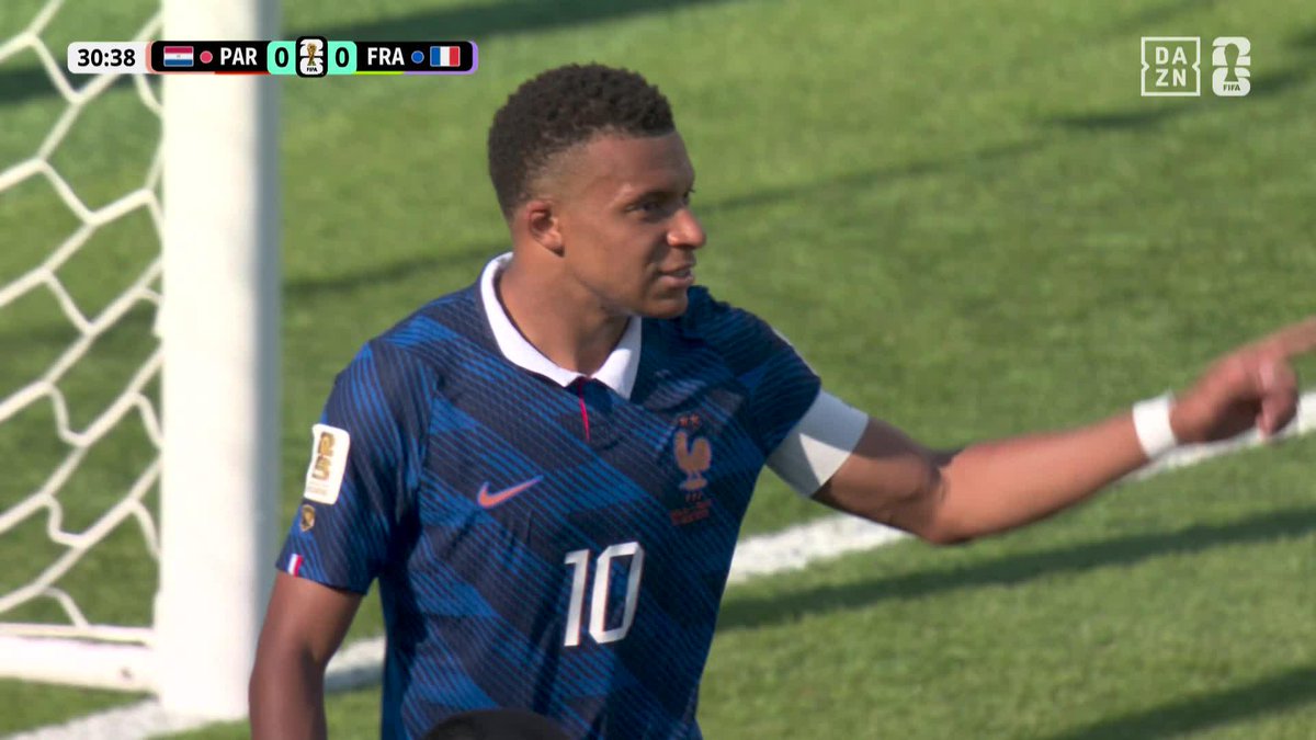 デンベレからエンバペでビッグチャンス！ フランス🇫🇷が豪華攻撃陣で襲いかかるもパラグアイ🇵🇾も最後はやらせず 🏆️#FIFAワールドカップ ラウンド16 🆚パラグアイ×フランス 📱#DAZN ライブ配信中 #本気で楽しむならDAZN コカ･コーラ