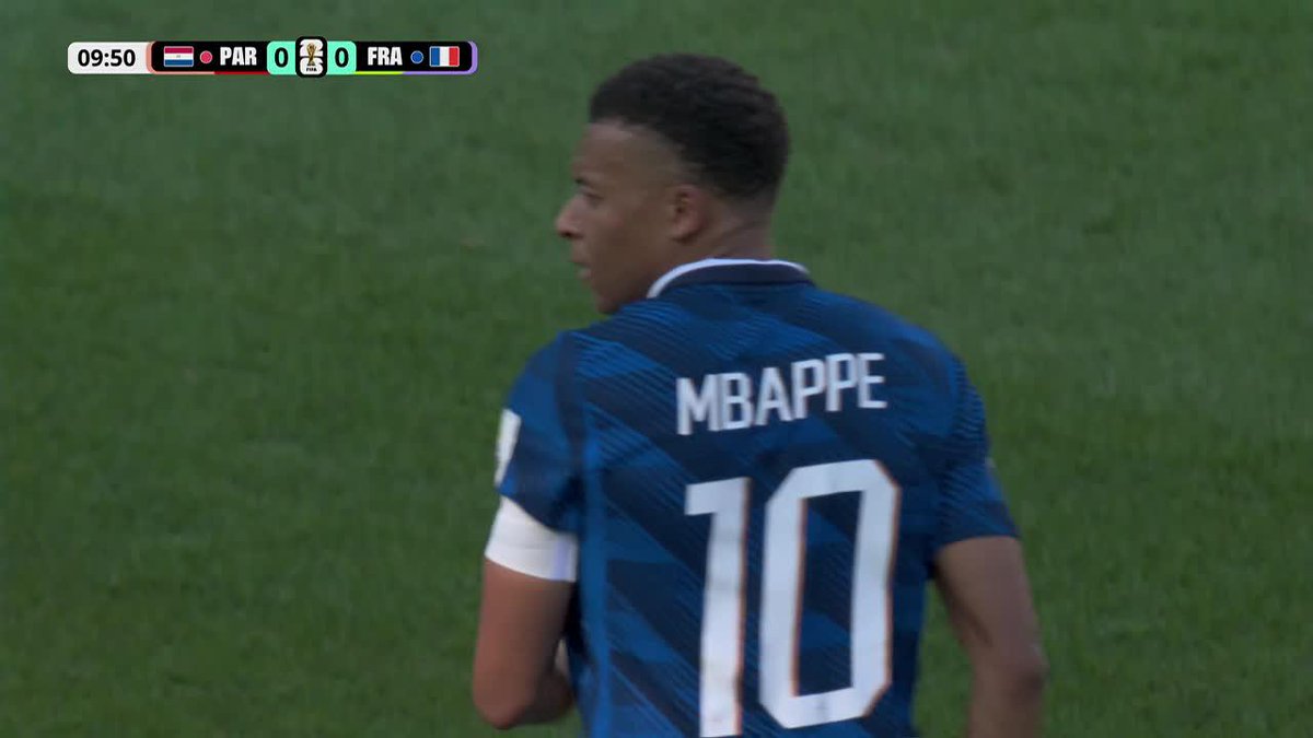 Mbappé demostró que es humano… ¿Qué te pasó, Kiki? ⚽ #ESPNMundial 📺 Mirá los mejores partidos de la #FIFAWorldCup por ESPN, en el Plan Premium de #DisneyPlus