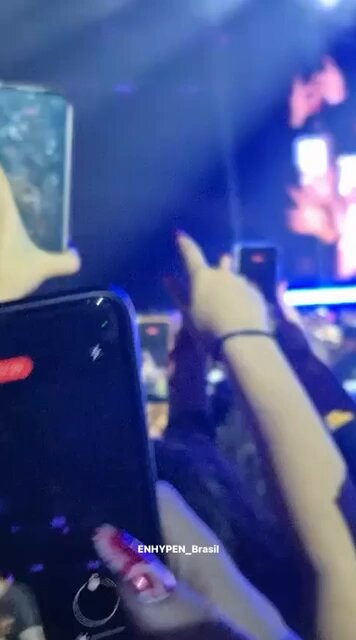 O JAY COM A BANDEIRA DO BRASIL 🇧🇷 ENHYPEN’S SAGA BLEEDS IN BRAZIL #EN_WORLDTOUR_BLOODSAGA #BLOODSAGA_IN_SÃO_PAULO #ENHYPEN_100thShow