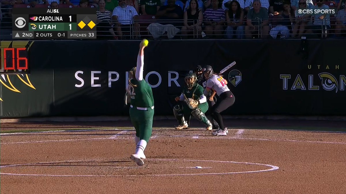 REESE RECLAIMS THE LEAD FOR THE BLAZE 🔥 2-out 2-rbi double for no. 15