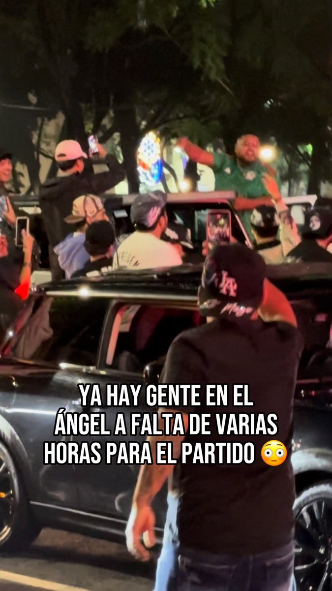 ¡APOYANDO DESDE AHORITA! 🇲🇽🔥 🤩 Varios fans mexicanos ya se encuentran en el Ángel de la Independencia, y ya están poniendo el ambiente.