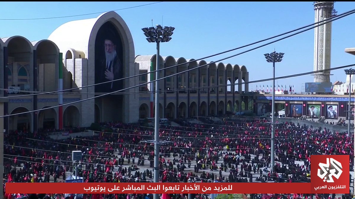 مشاهد مباشرة من طهران تظهر استمرار توافد الإيرانيين إلى مصلى الإمام الخميني لتشييع جثمان المرشد الأعلى السابق