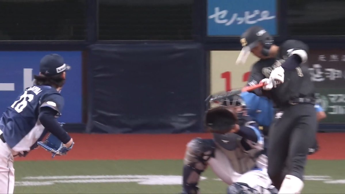 技術でスタンドへ持って行った一発!🔥🔥 オリックス 太田椋 選手の今シーズン第5号ソロホームランで先制に成功!🌈 👇スマホ・テレビで試合観戦!