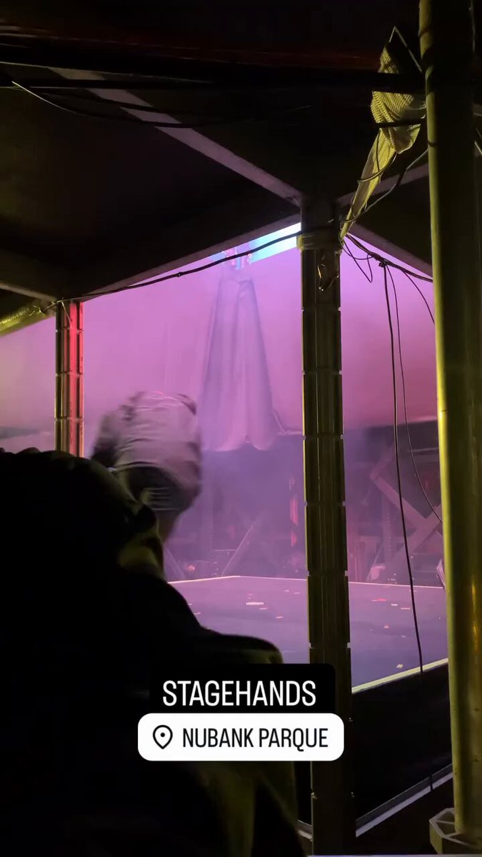 Behind the scenes clips of staff at the Blood Saga Concert, Brazil 🇧🇷