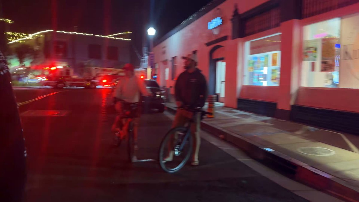 I spoke to somebody that witnessed the whole thing from the start. It started on the beach with people throwing fireworks at each other, it then move to people harassing the PD horses, which then proceeded to an unruly crowd of Inlanders against officers and throwing fireworks into the parking lots. NBPD ordered all bars and business closed and also completely shut down east and west balboa blvd at 21st street. The traffic is backed up to nearly the entire Peninsula.