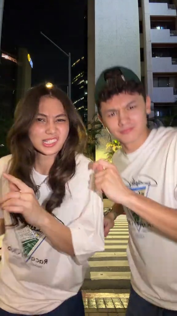 ANONG MERON? 👀 "we’re cooking smthn ?!" Charlie Fleming captioned as she tagged Josh Ford on one of her newest post on TikTok. A fun cryptic teaser for an upcoming collaboration or just a very good caption? What do you, guys, think? 🤔 📷: Charlie Fleming | TikTok