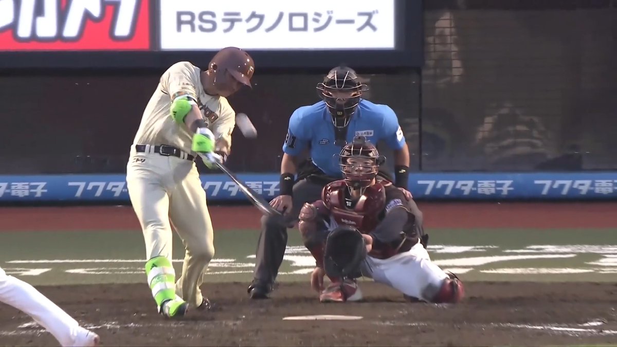 一発攻勢で試合の流れを変える！💪 二者連続アーチ！🔥🔥 北海道日本ハム 清宮幸太郎 選手の今シーズン第9号ソロホームランで勝ち越しに成功！🌈 👇スマホ・テレビで試合観戦！
