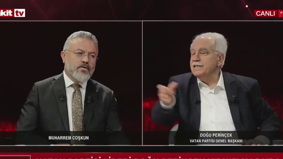 Zelenski Ankara’ya NATO Toplantısı’na geliyor. Zelenski kim? İsrail’in müttefiki. Türkiye’ye tehdit ABD ve İsrail’den geliyor. Türkiye’nin ABD ve İsrail’le birlikte çözebileceği hiçbir sorunu yok.