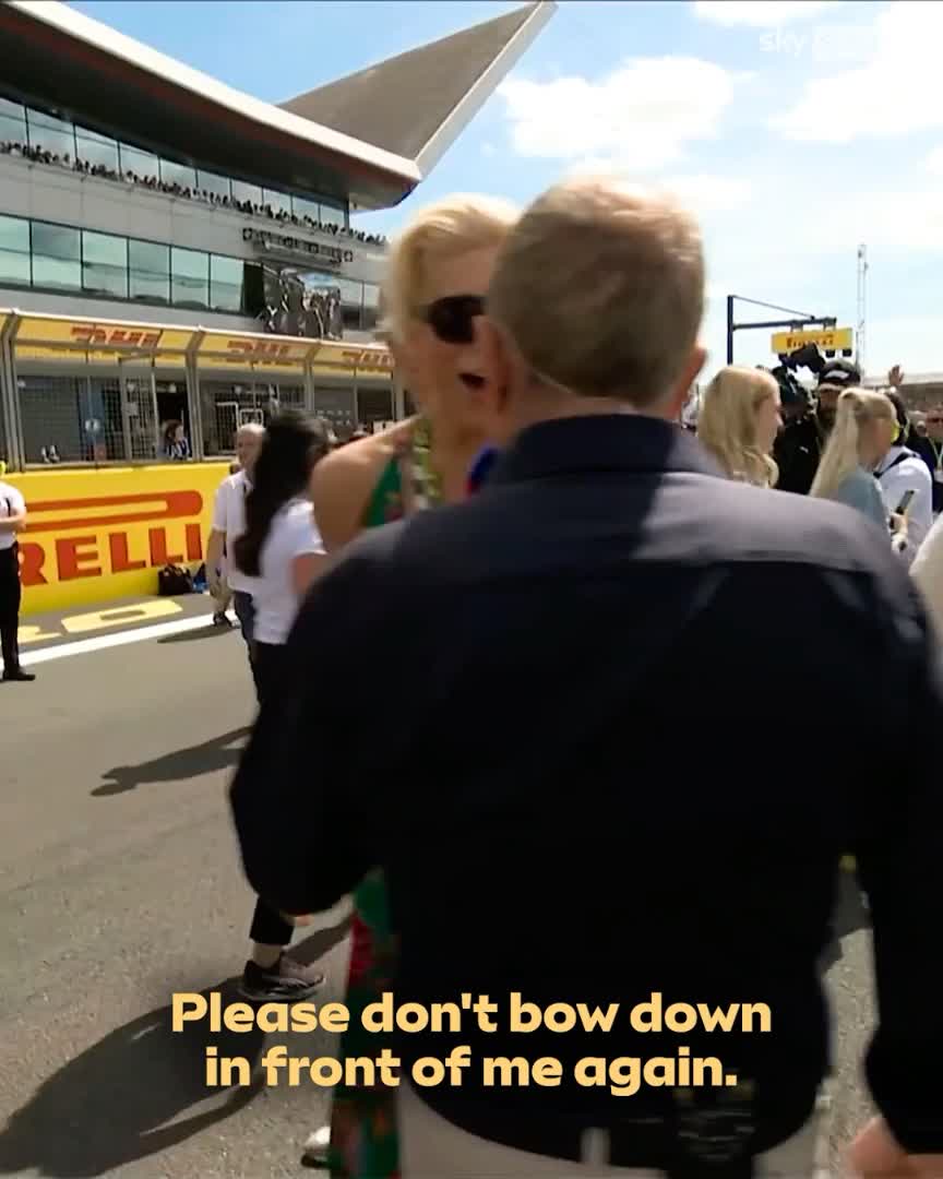 Hannah Waddingham just wants everyone to respect Martin Brundle! 🥹❤️