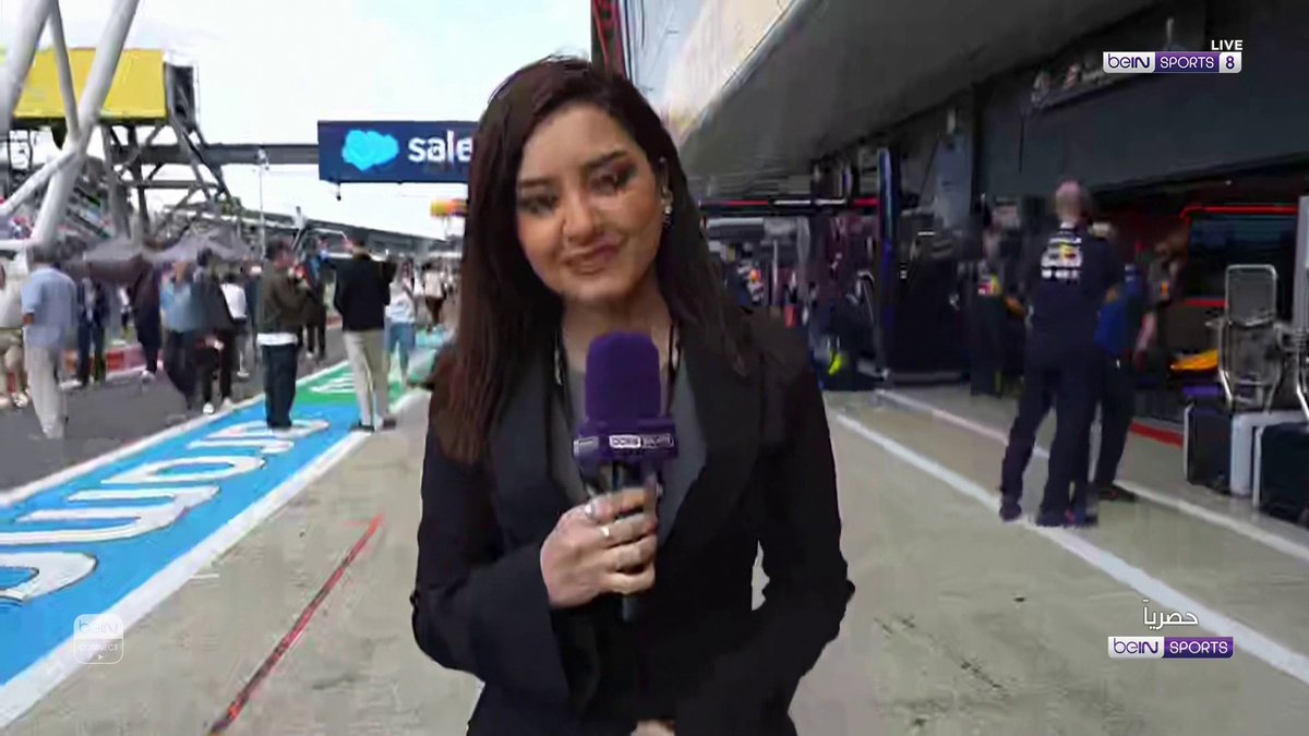 مداخلة مراسلتنا ستيفاني سعد من مرآب رد بل أمام سيارتي اسحاق حجار وماكس فيرستابين #F1 #BritishGP
