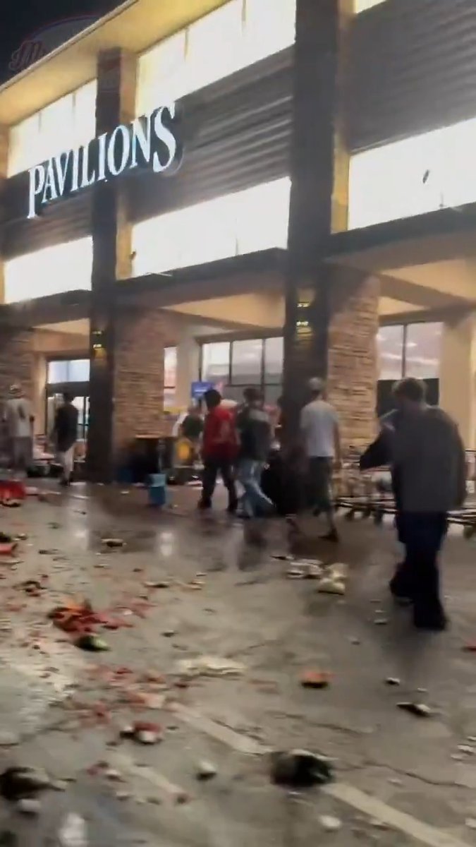 Let's check in on Newport Beach, California and see how they celebrated Independence Day there. Exactly as expected. Lots of crime, rioting, looting, and destruction. After two separate "teen takeovers" near the boardwalk/beach, the crowd moved inland and looted the local grocery store for no apparent reason. The crowd also stole fireworks from local vendors and shot them at each other and responding police officers. Police haven't released the total number of people arrested, but officials said it's over 100 at minimum. Avoid democrat ran cities accordingly... #CityLife #crime #LosAngeles #NewportBeach #decay #3rdWorld #LongBeach #diversity #california #police #urban #democrats