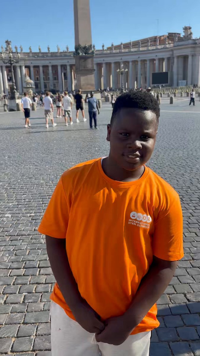 We concluded today’s tour at St. Peter’s Square, Vatican City. Listen to Egejurum Onyedikachi’s remark on his experience today. He is in Primary 6 and just 11 years old.